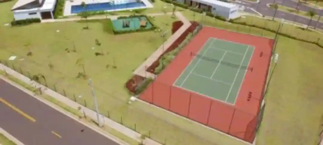 Terreno / Lote / Condomínio  à venda, 300m² — foto 8 de 8