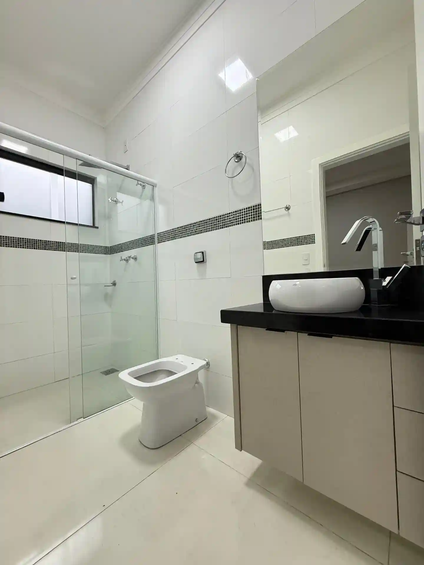 Casa de Condomínio com 3 quartos à venda, 440m² — foto 13 de 42