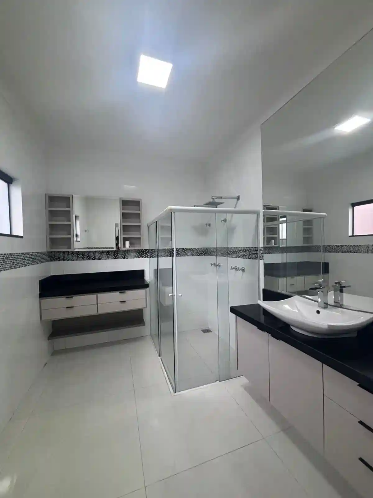 Casa de Condomínio com 3 quartos à venda, 440m² — foto 29 de 42