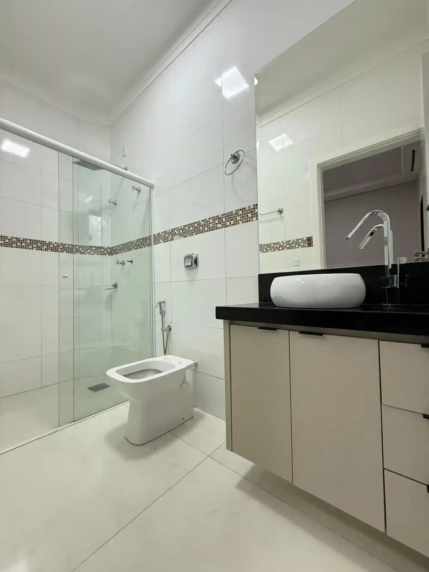 Casa de Condomínio com 3 quartos à venda, 440m² — foto 16 de 42