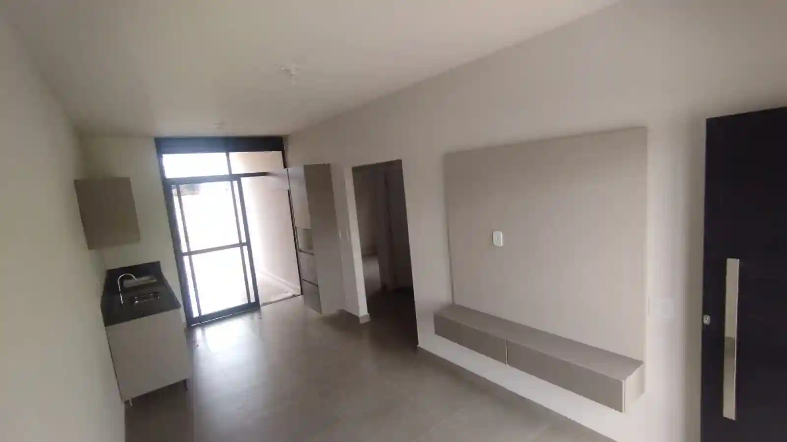 Casa de Condomínio com 3 quartos à venda, 225m² — foto 3 de 19