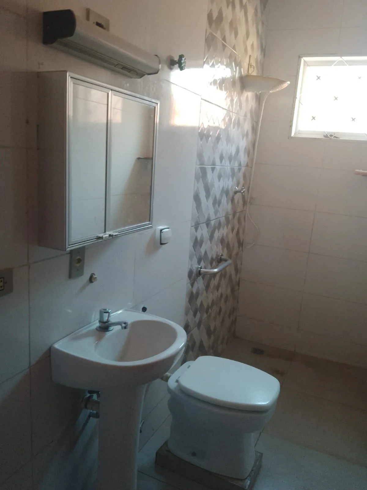 Casa com 2 quartos para aluguel, 60m² — foto 5 de 8