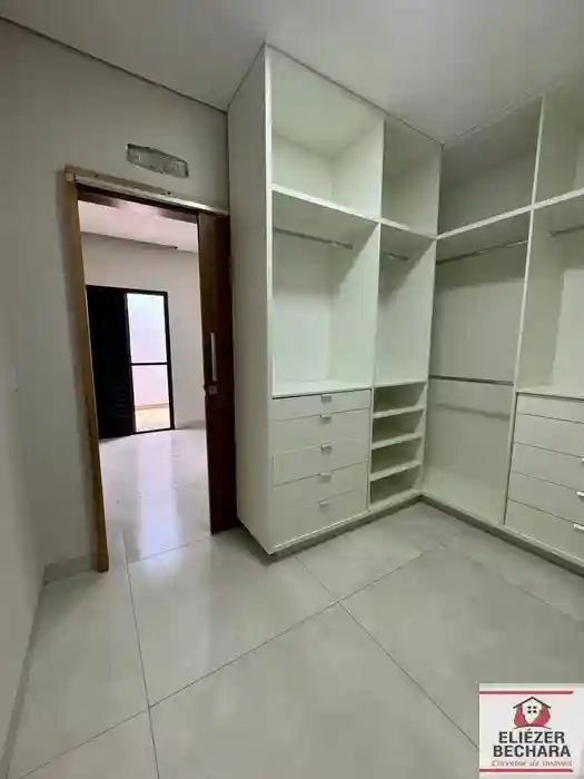 Casa com 3 quartos à venda, 190m² — foto 5 de 27