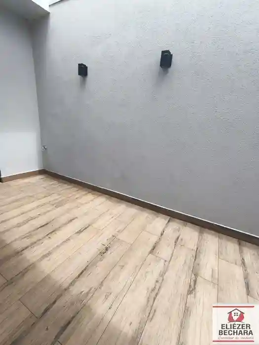 Casa com 3 quartos à venda, 190m² — foto 25 de 27