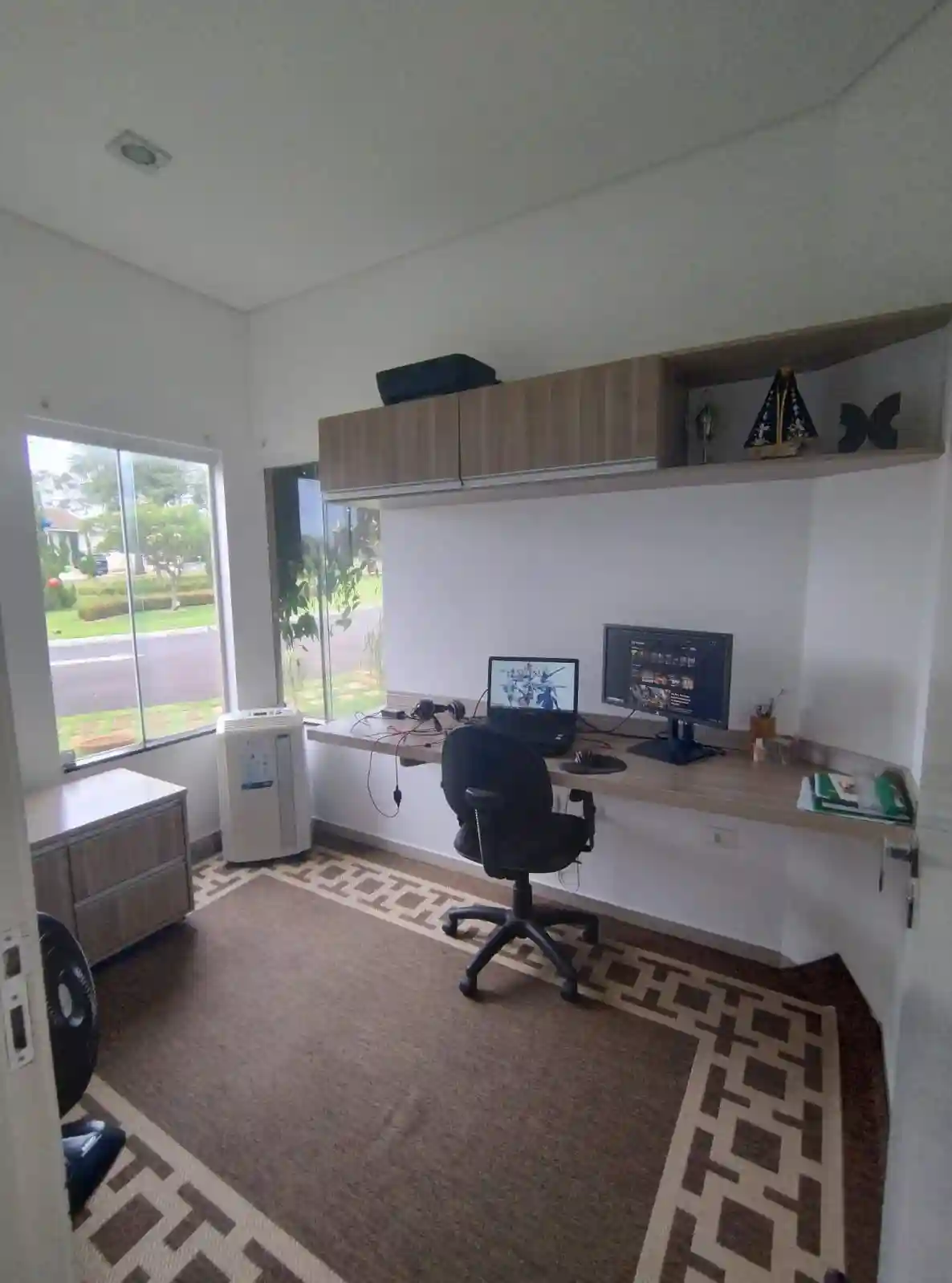 Casa de Condomínio com 3 quartos à venda, 236m² — foto 1 de 33