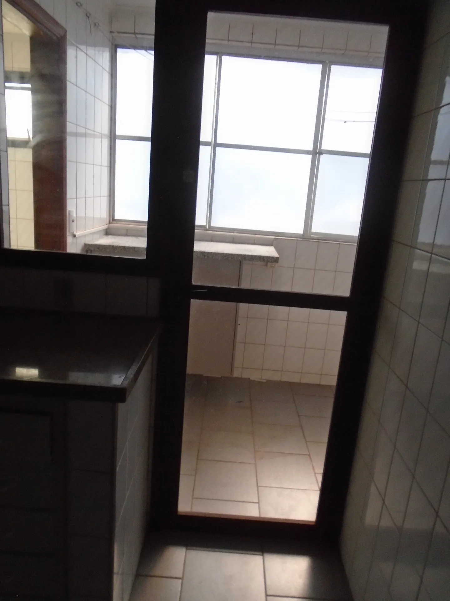Apartamento com 3 quartos para aluguel, 90m² — foto 8 de 20
