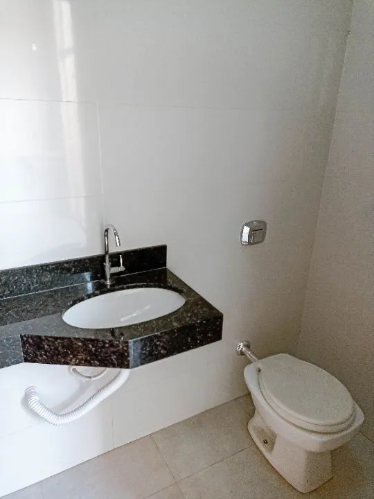 Casa à venda — foto 5 de 14