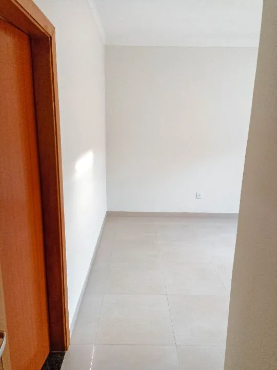 Casa à venda — foto 6 de 14