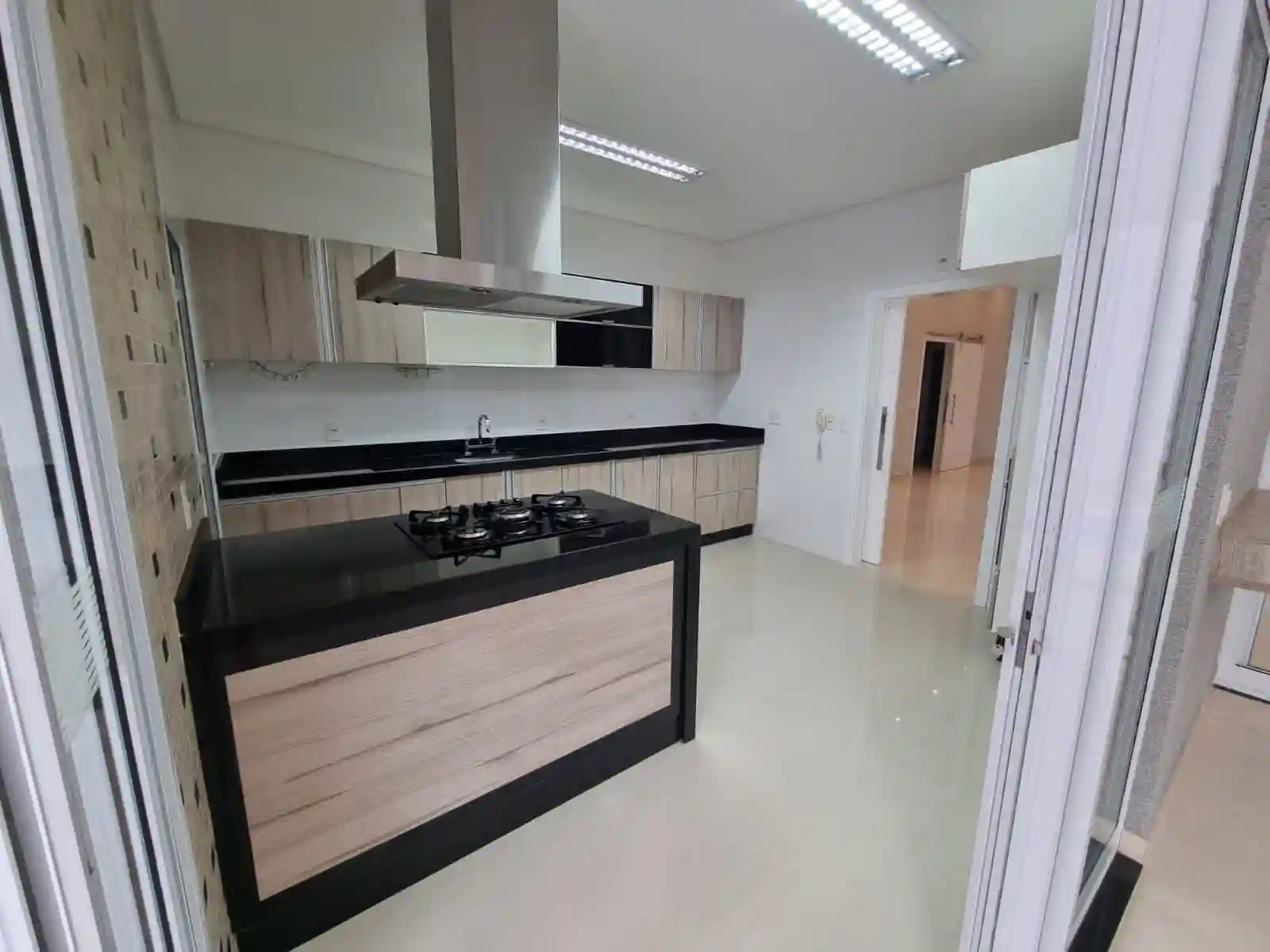 Casa de Condomínio com 4 quartos à venda, 515m² — foto 18 de 19