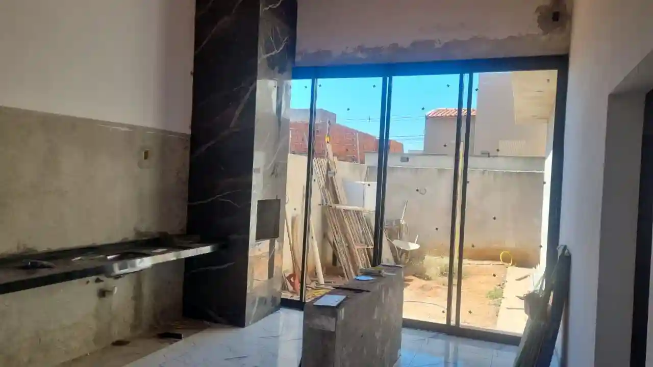 Casa com 3 quartos à venda, 100m² — foto 7 de 7