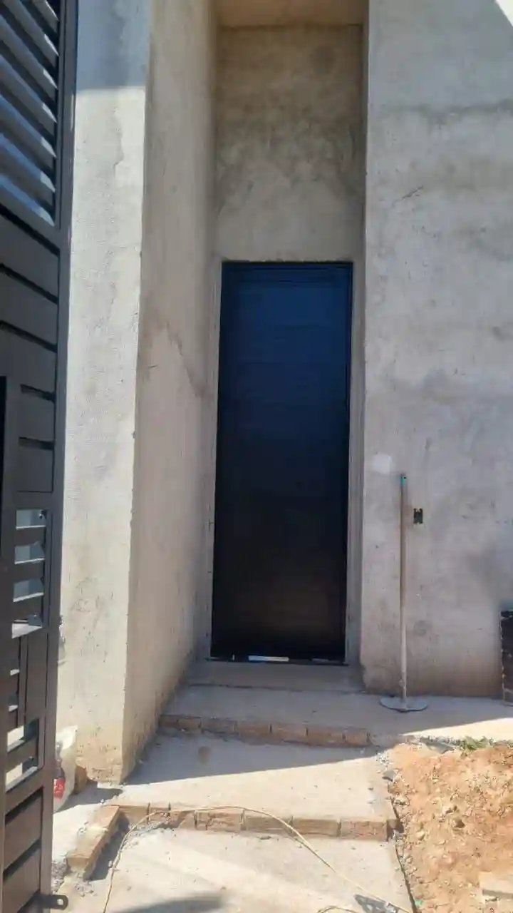 Casa com 3 quartos à venda, 100m² — foto 5 de 7