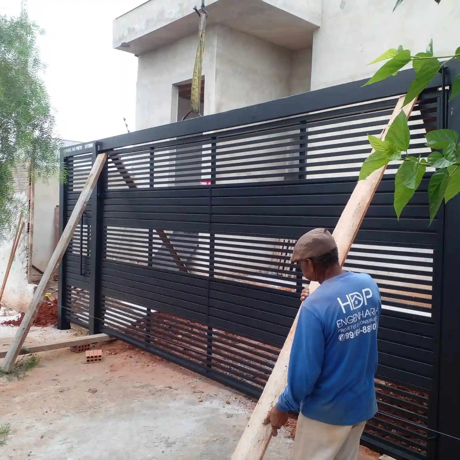 Casa com 3 quartos à venda, 100m² — foto 1 de 7