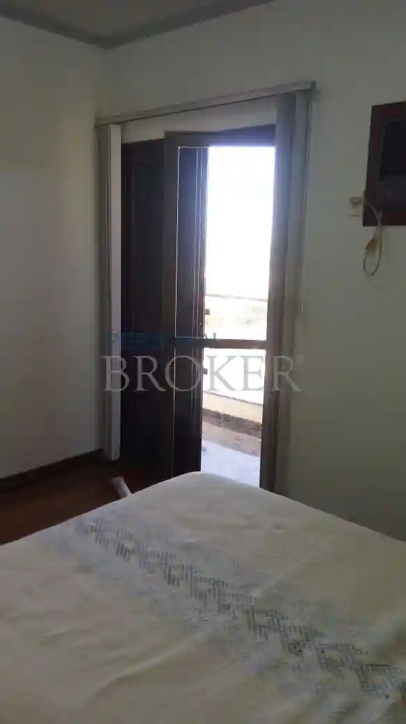 Apartamento com 3 quartos à venda, 175m² — foto 7 de 9
