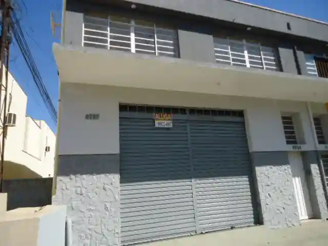 Loja / Salão / Ponto Comercial  para aluguel, 161m² — foto 1 de 21