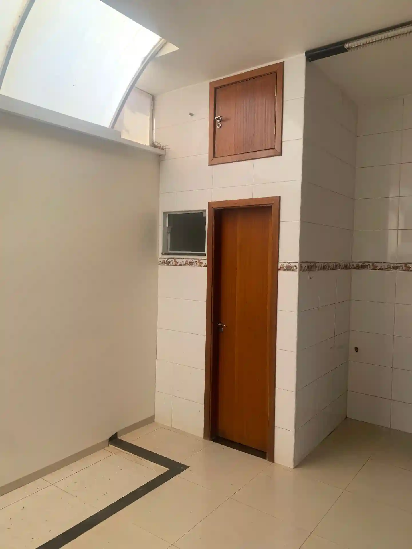 Casa de Condomínio com 5 quartos à venda, 200m² — foto 6 de 49