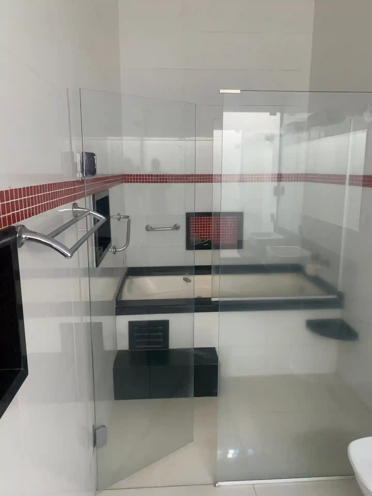 Casa de Condomínio com 5 quartos à venda, 200m² — foto 21 de 49