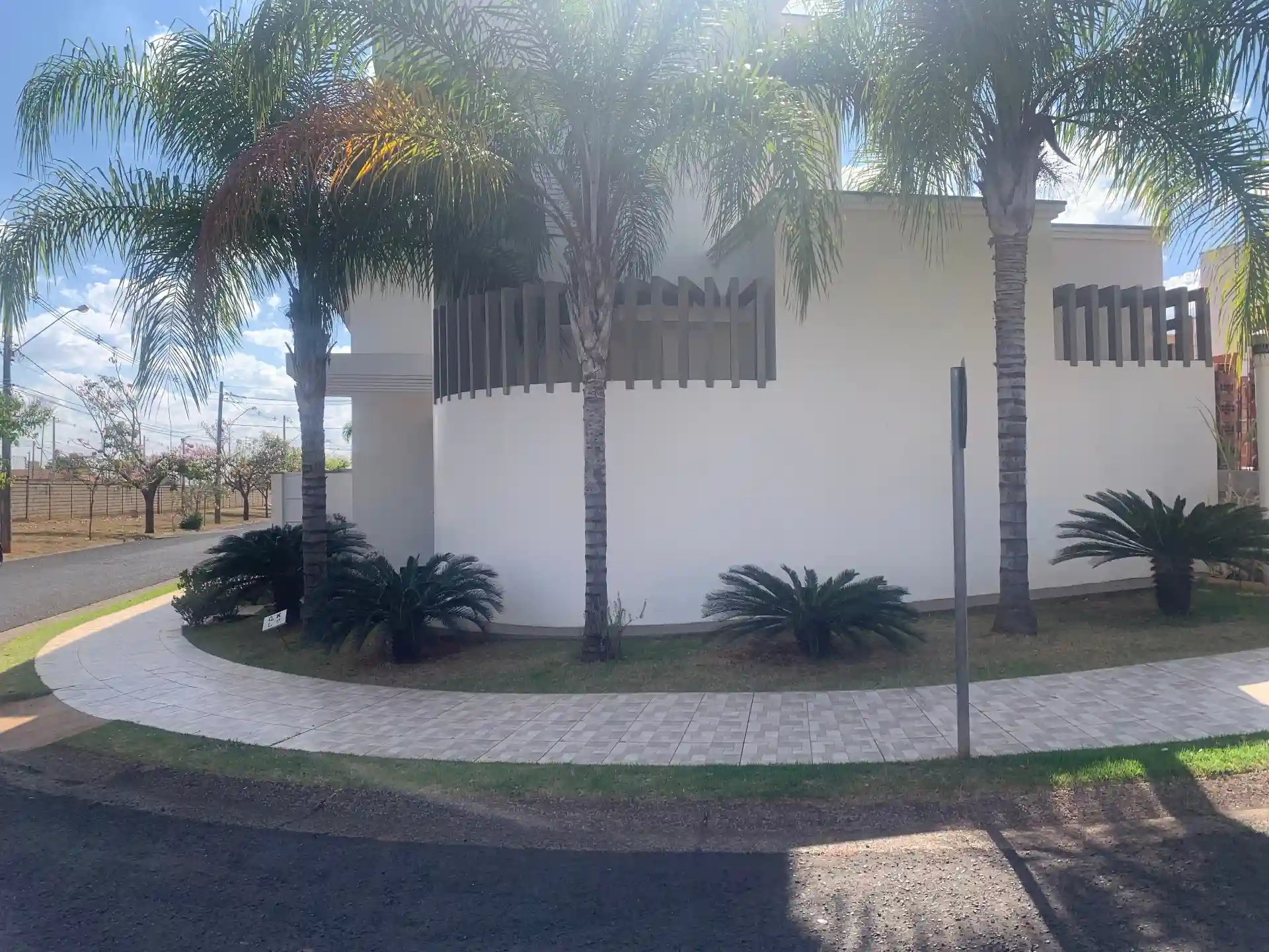 Casa de Condomínio com 5 quartos à venda, 200m² — foto 3 de 49