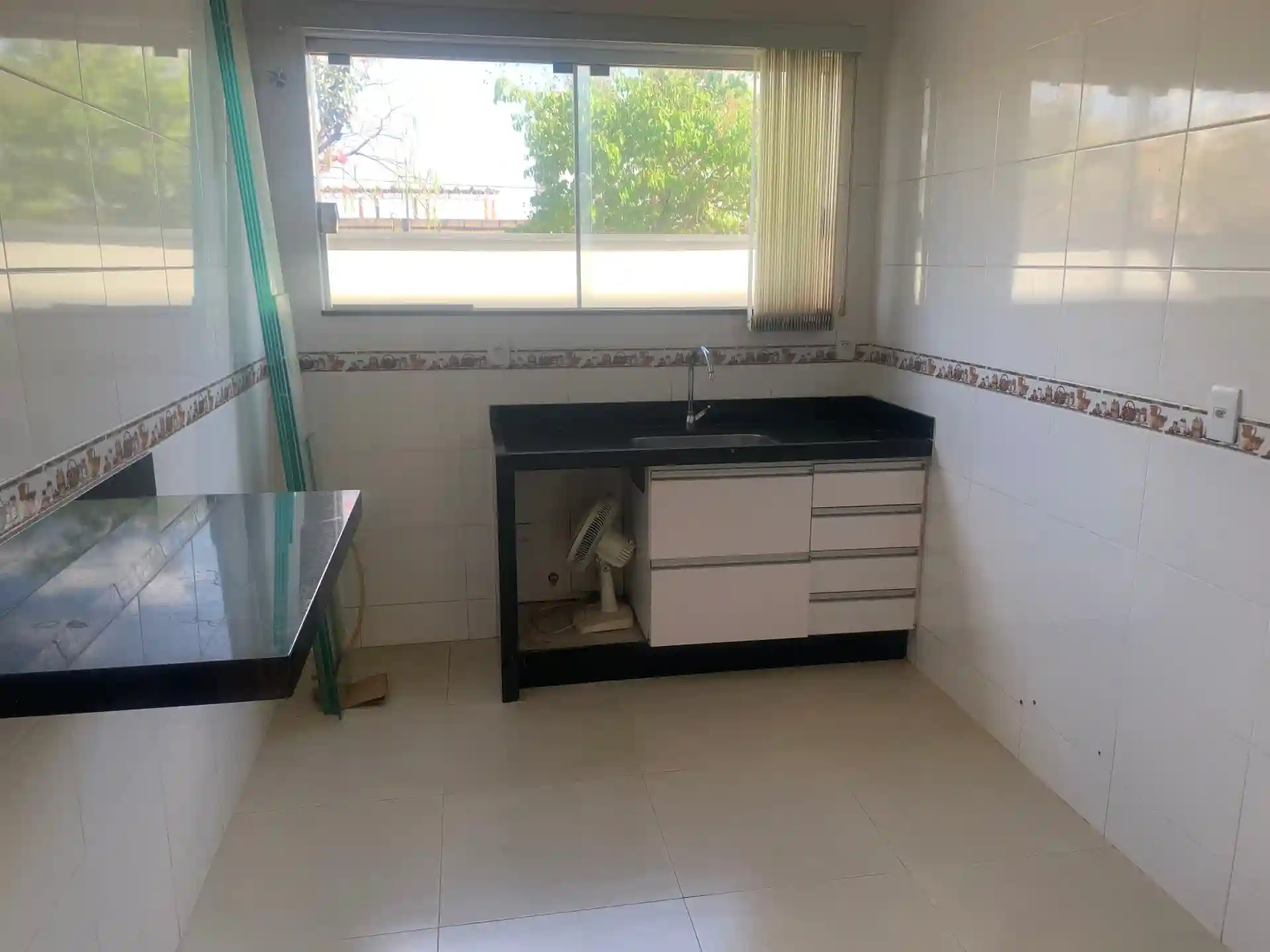 Casa de Condomínio com 5 quartos à venda, 200m² — foto 10 de 49