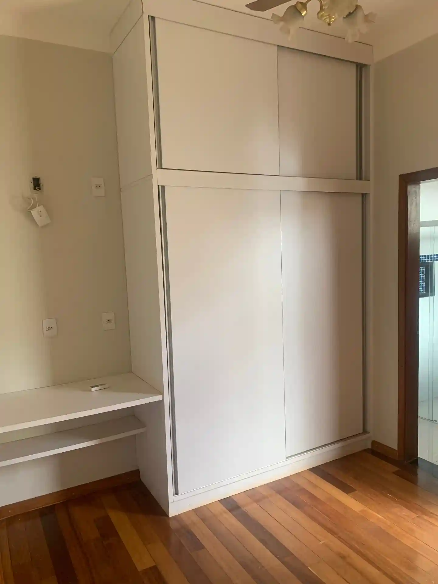 Casa de Condomínio com 5 quartos à venda, 200m² — foto 32 de 49
