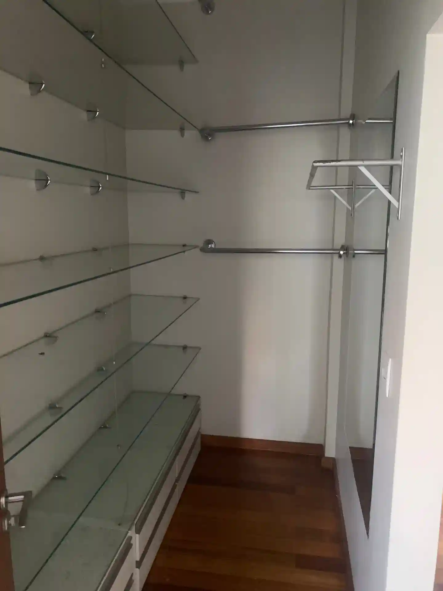 Casa de Condomínio com 5 quartos à venda, 200m² — foto 19 de 49