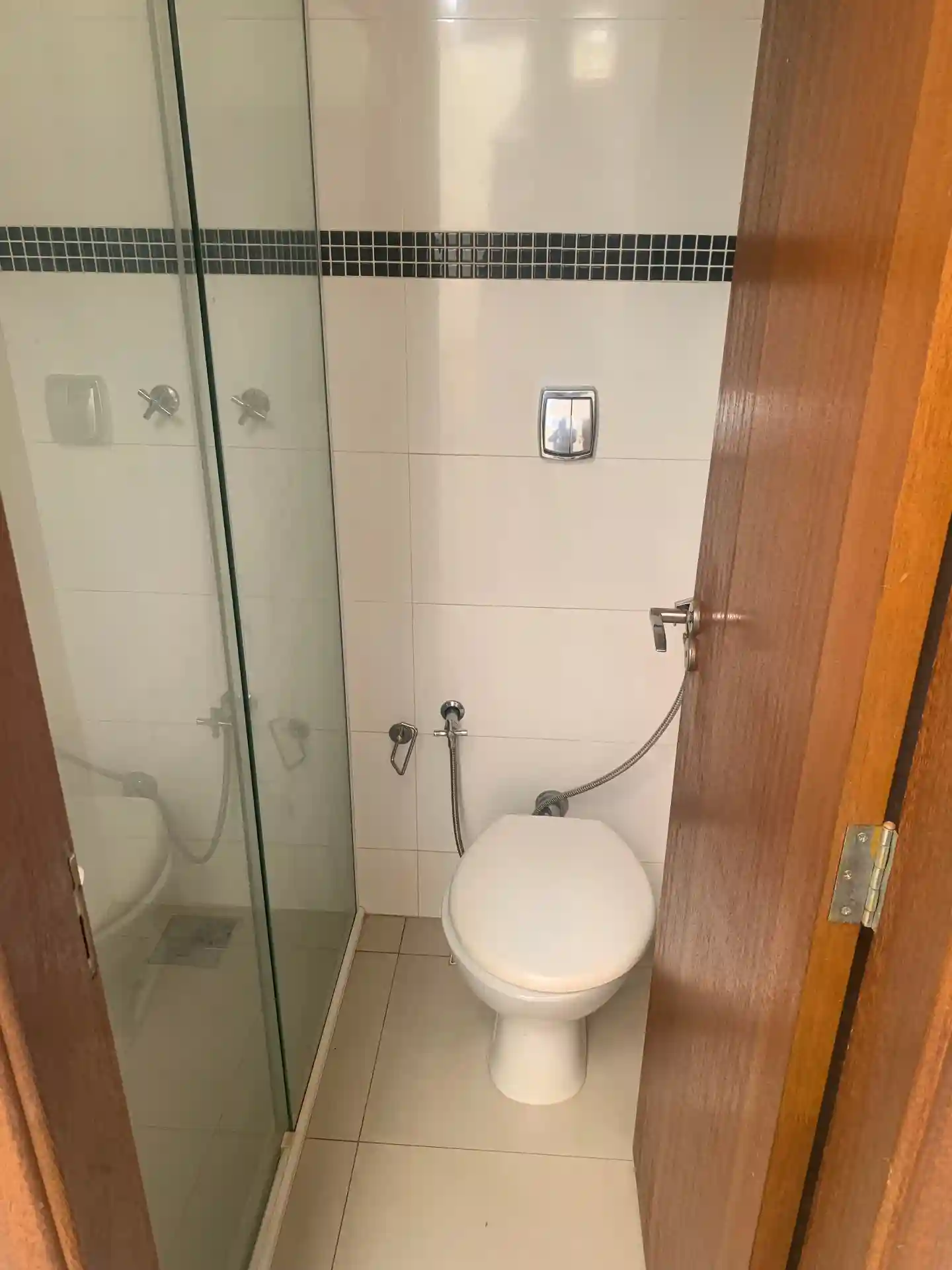 Casa de Condomínio com 5 quartos à venda, 200m² — foto 9 de 49