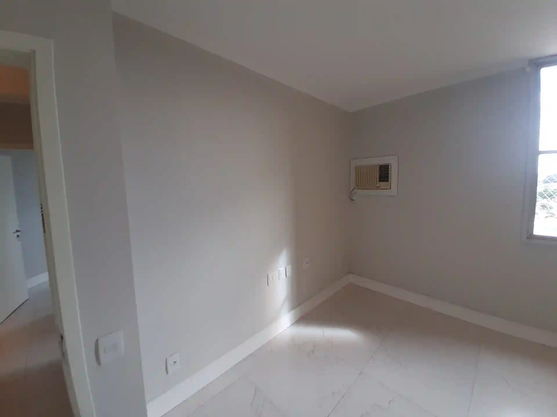 Apartamento com 3 quartos à venda, 200m² — foto 6 de 37