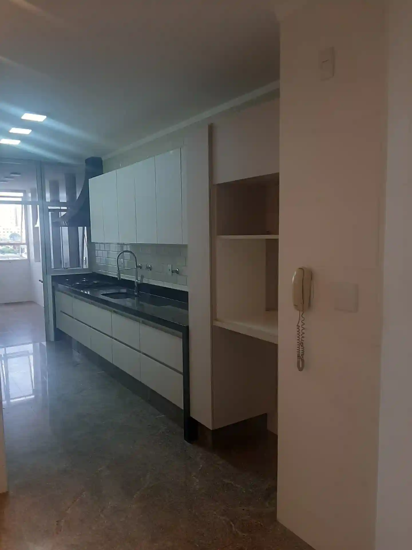Apartamento com 3 quartos à venda, 200m² — foto 22 de 37