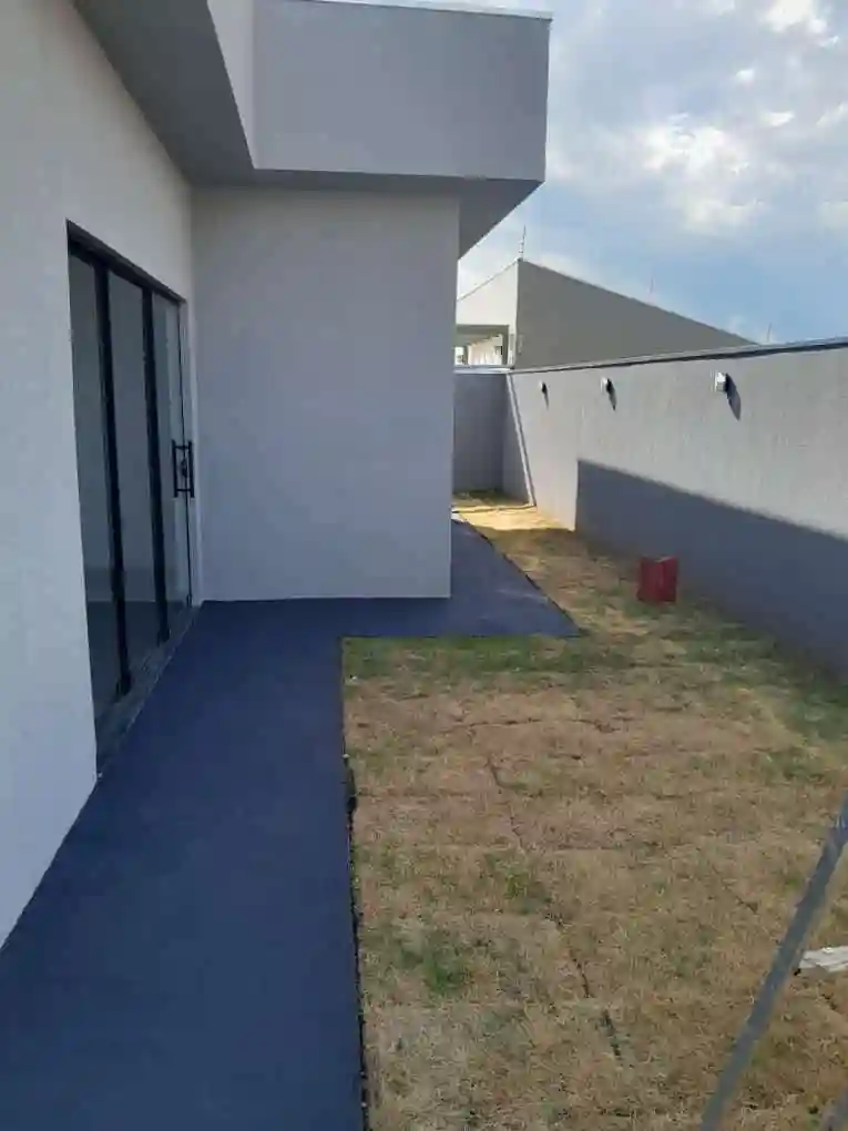 Casa com 3 quartos à venda, 210m² — foto 4 de 18