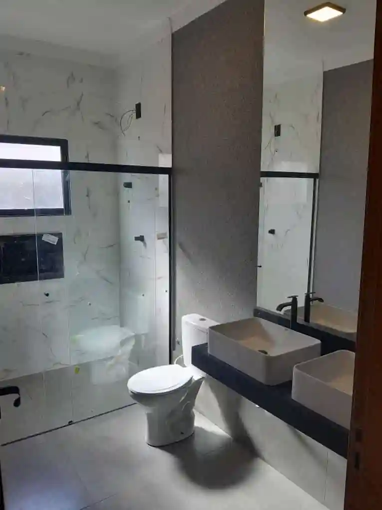 Casa com 3 quartos à venda, 210m² — foto 10 de 18