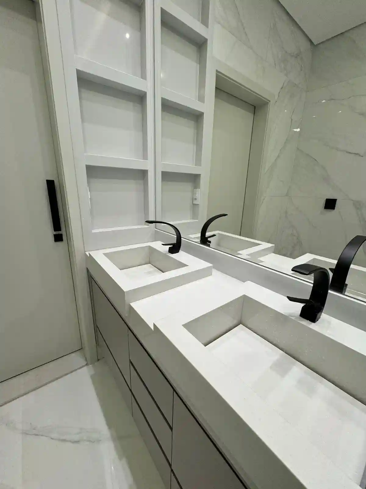 Casa de Condomínio com 4 quartos à venda, 173m² — foto 14 de 34