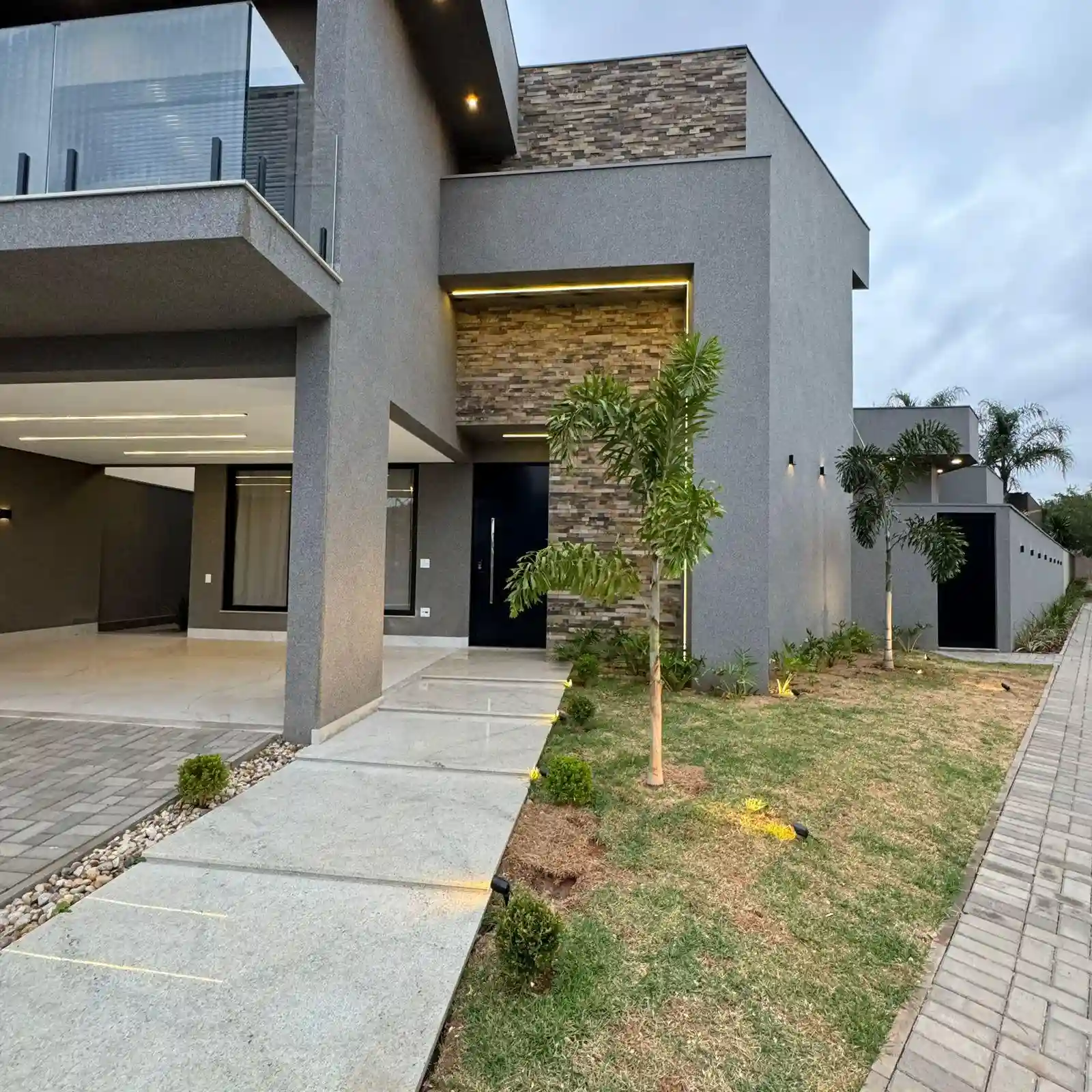 Casa de Condomínio com 4 quartos à venda, 173m² — foto 3 de 34