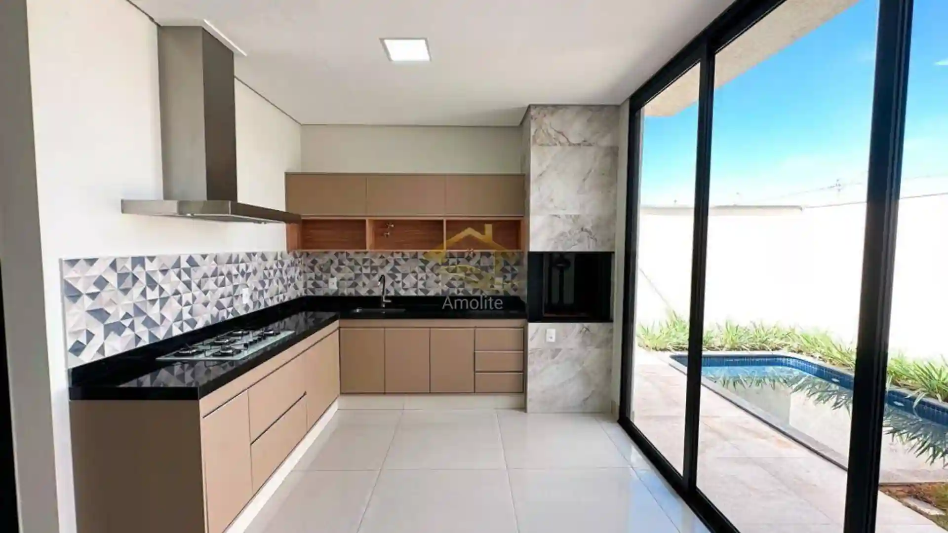 Casa de Condomínio com 3 quartos à venda, 165m² — foto 10 de 24