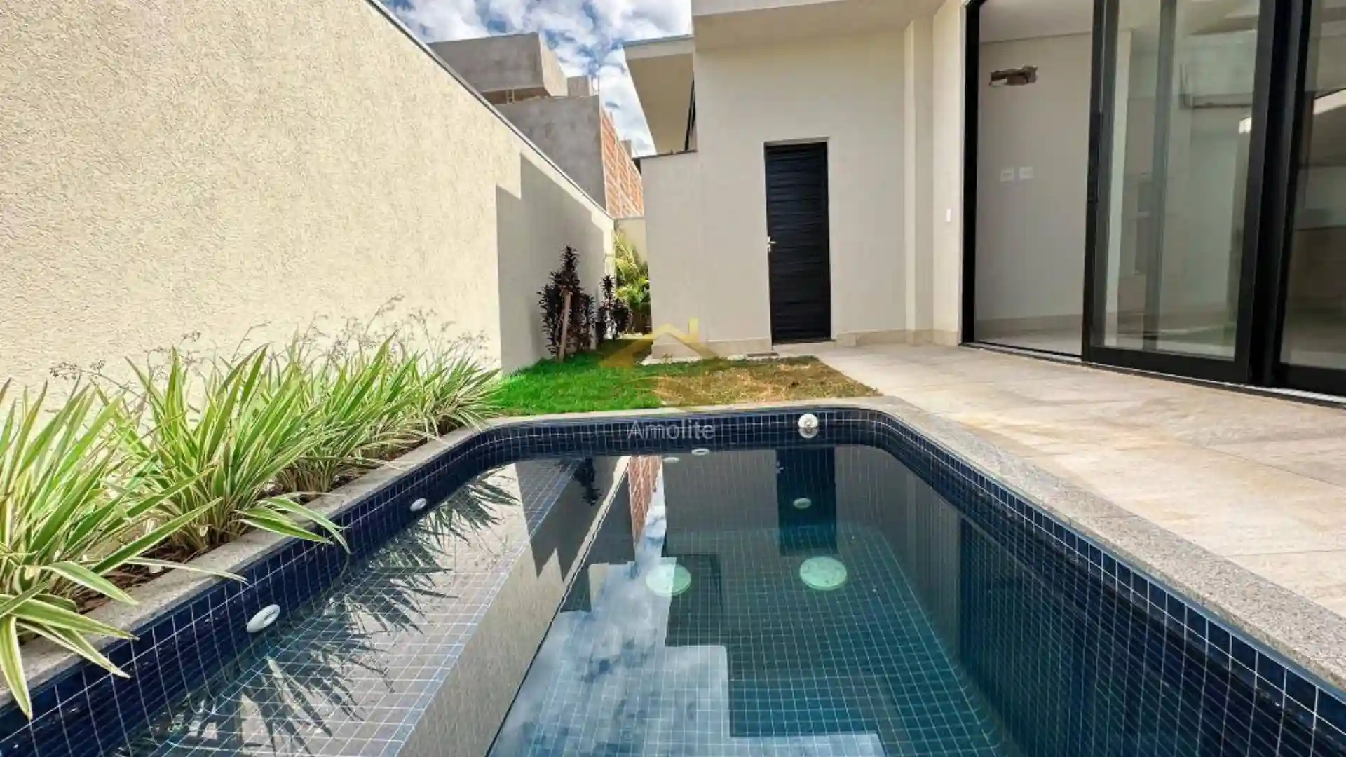Casa de Condomínio com 3 quartos à venda, 165m² — foto 9 de 24