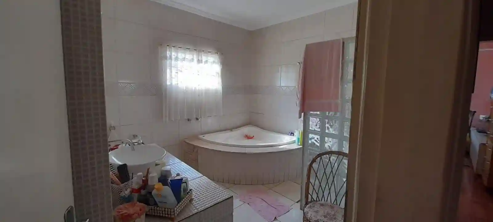 Casa com 3 quartos à venda, 500m² — foto 4 de 7