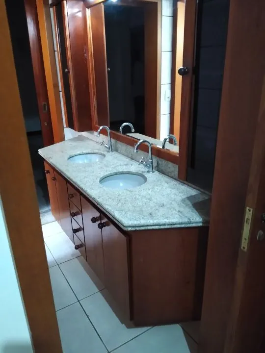 Imóvel Comercial com 3 quartos à venda, 500m² — foto 17 de 19