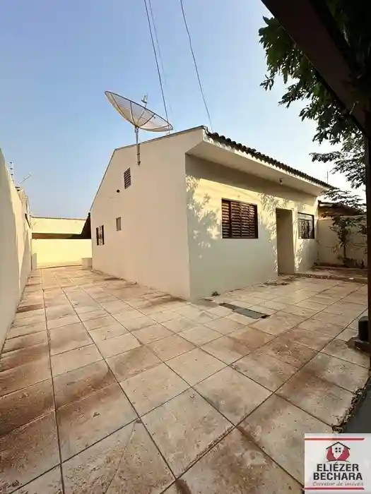 Casa com 2 quartos à venda, 83m² — foto 2 de 18