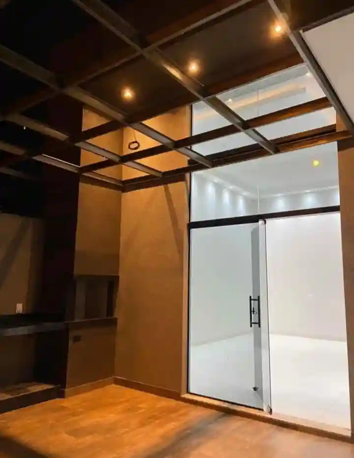 Casa com 3 quartos à venda, 120m² — foto 7 de 14
