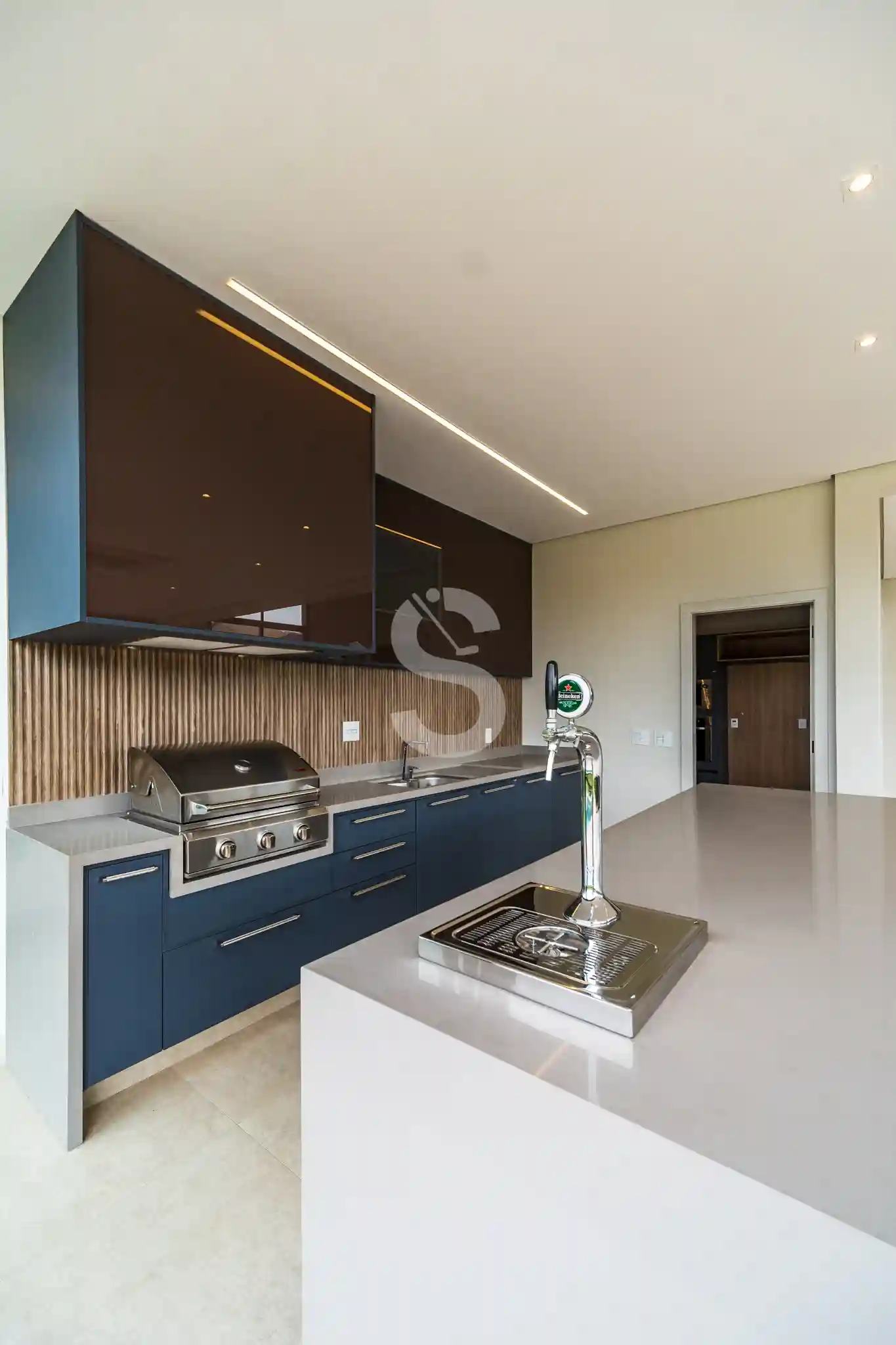 Casa de Condomínio com 4 quartos à venda, 450m² — foto 14 de 40