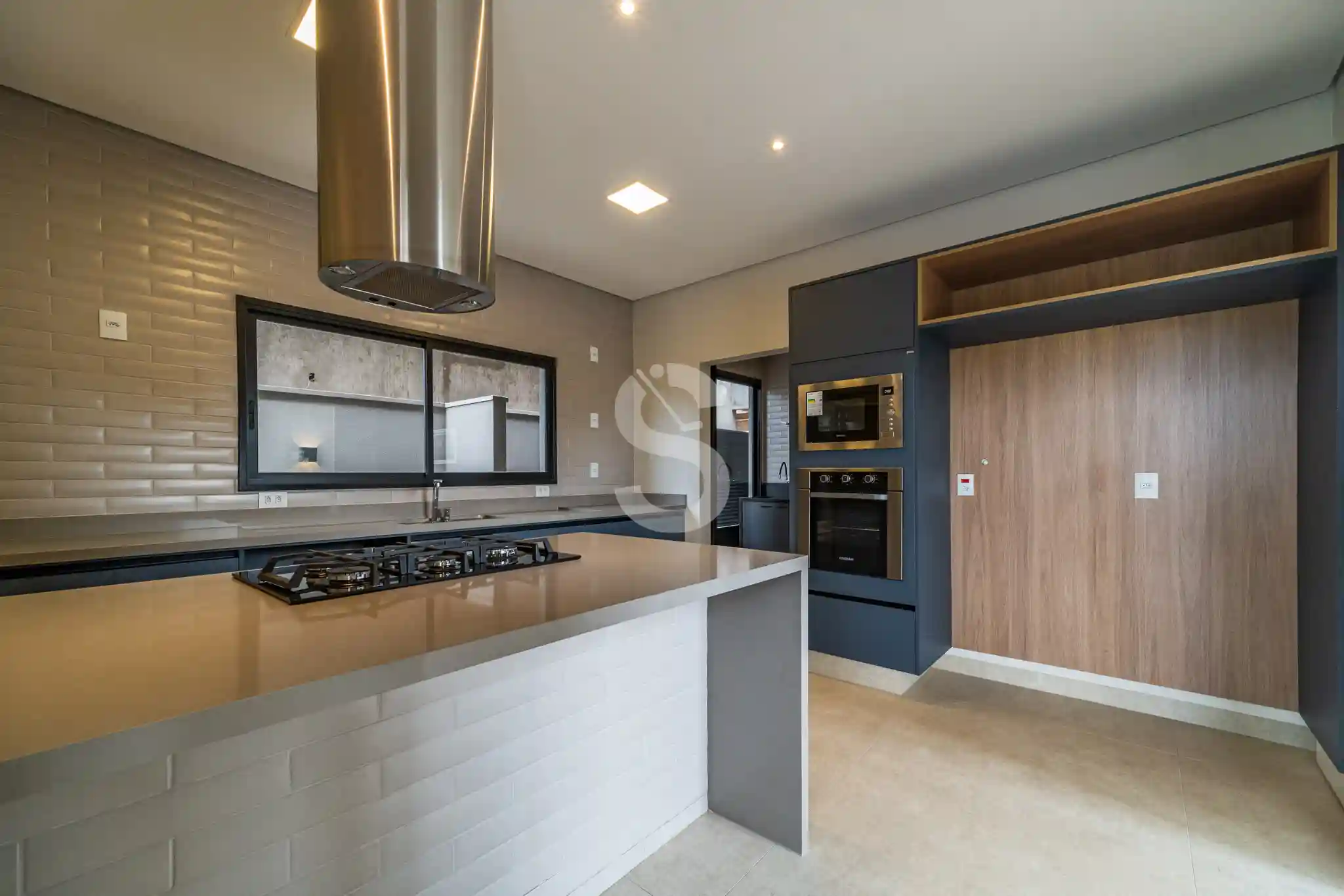 Casa de Condomínio com 4 quartos à venda, 450m² — foto 12 de 40