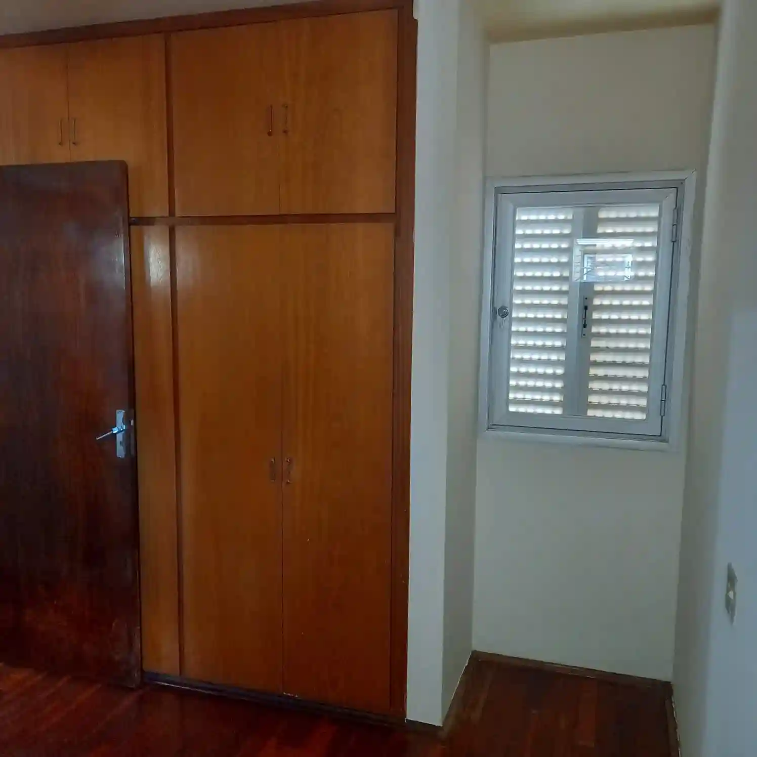 Apartamento com 3 quartos à venda, 100m² — foto 2 de 19