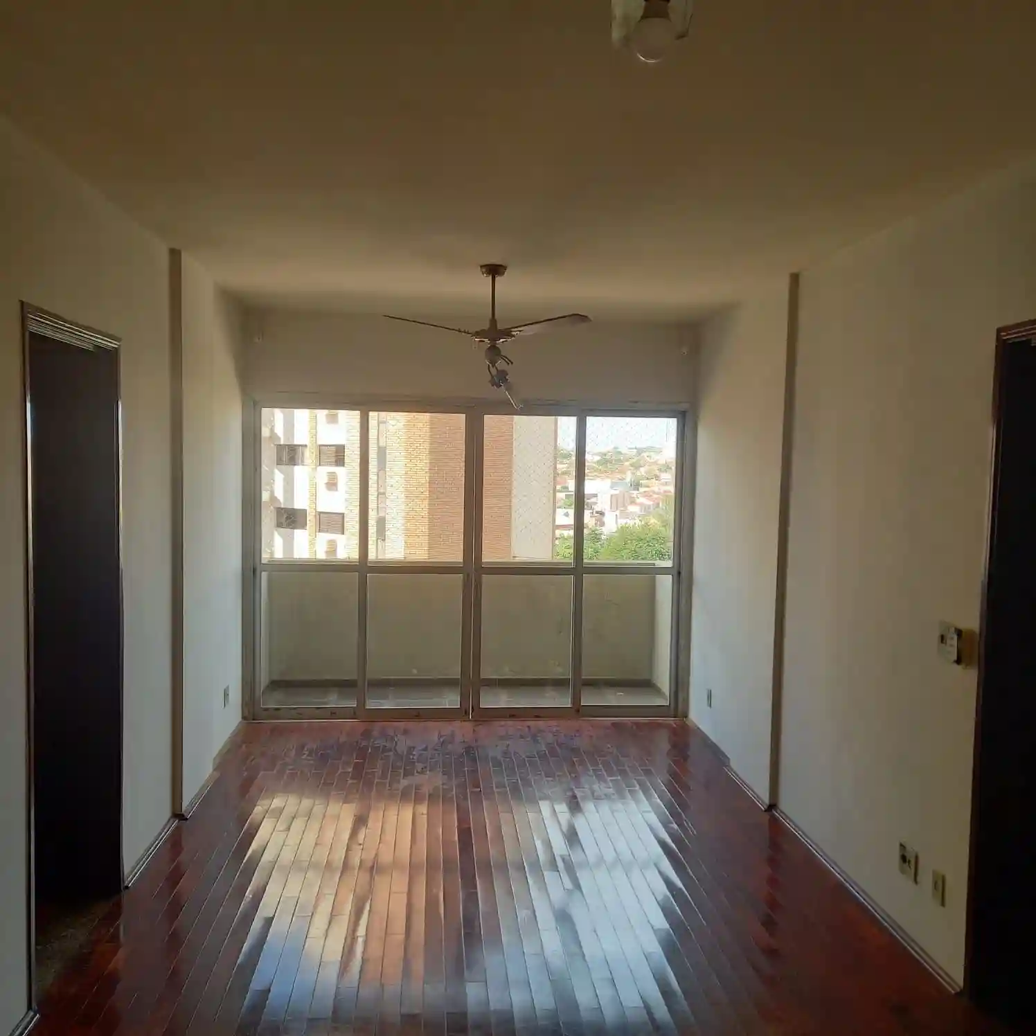 Apartamento com 3 quartos à venda, 100m² — foto 17 de 19