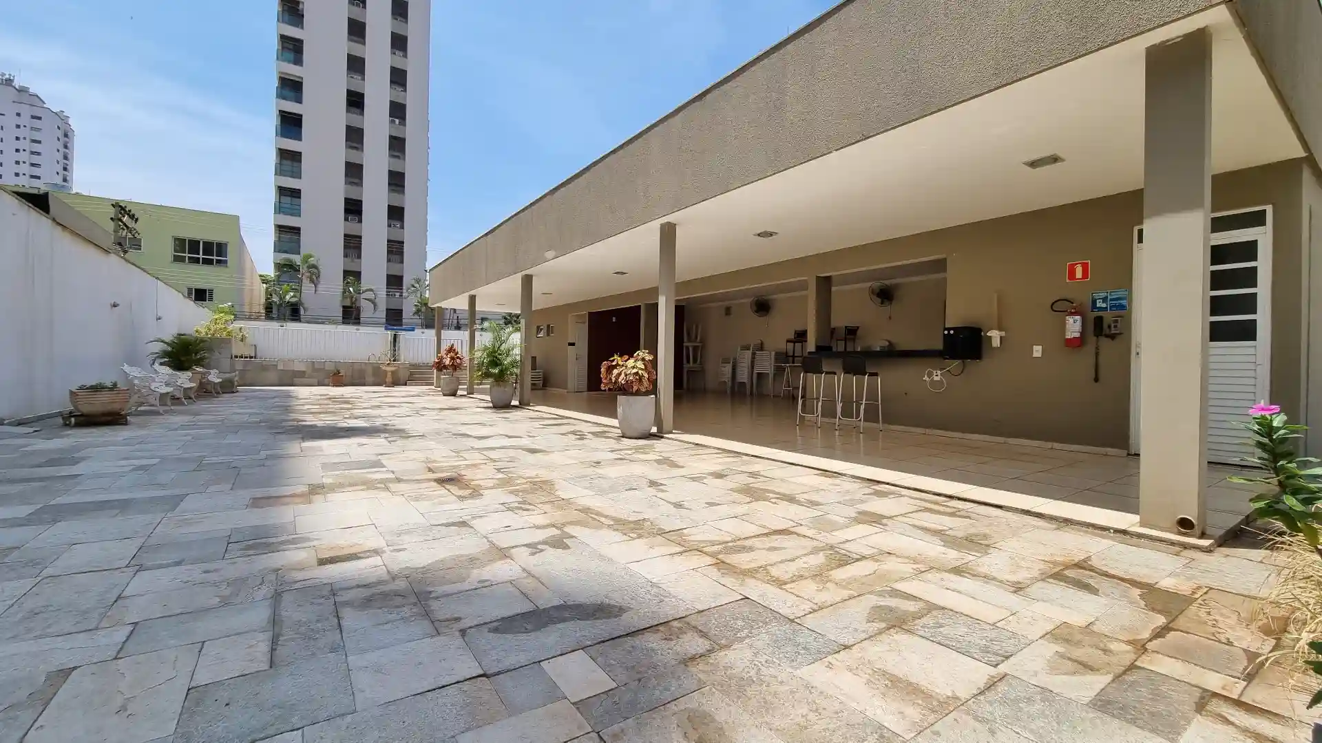 Apartamento com 3 quartos à venda, 160m² — foto 25 de 29