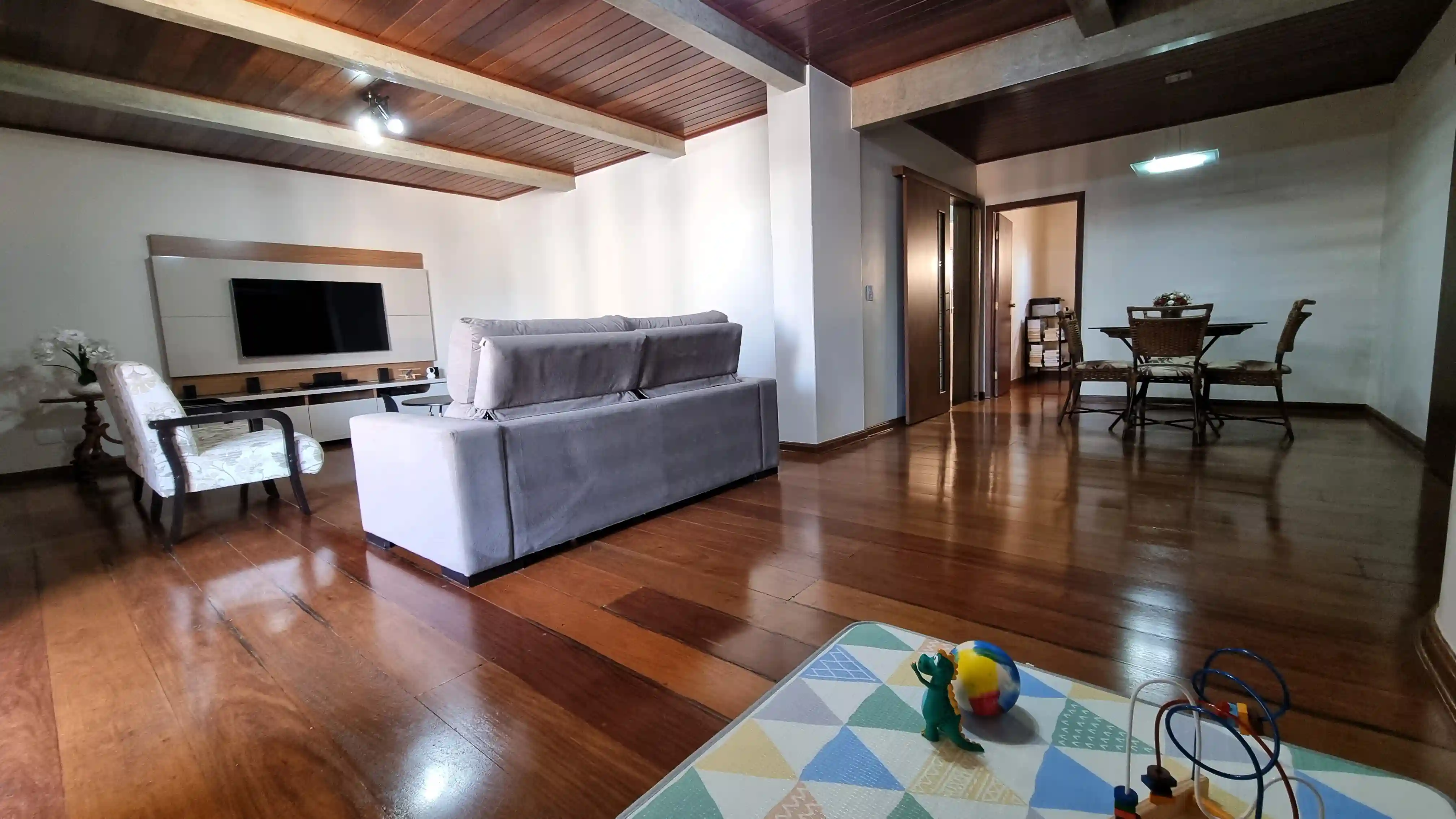 Apartamento com 3 quartos à venda, 160m² — foto 1 de 29