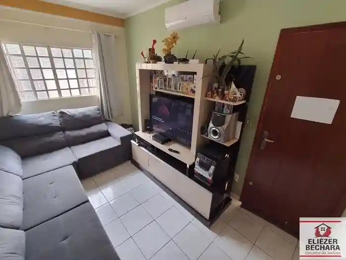 Casa com 3 quartos à venda, 100m² — foto 3 de 29