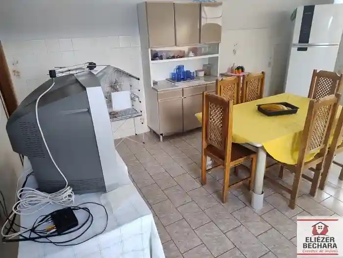 Casa com 3 quartos à venda, 200m² — foto 11 de 60