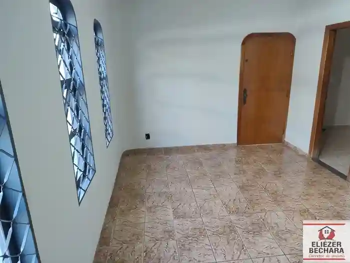 Casa com 3 quartos à venda, 200m² — foto 51 de 60