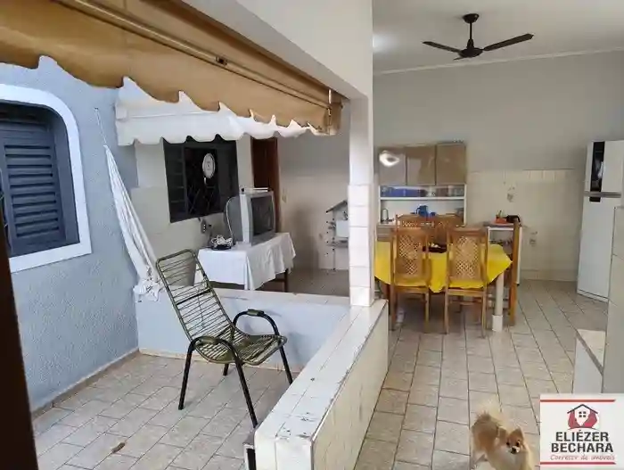 Casa com 3 quartos à venda, 200m² — foto 18 de 60