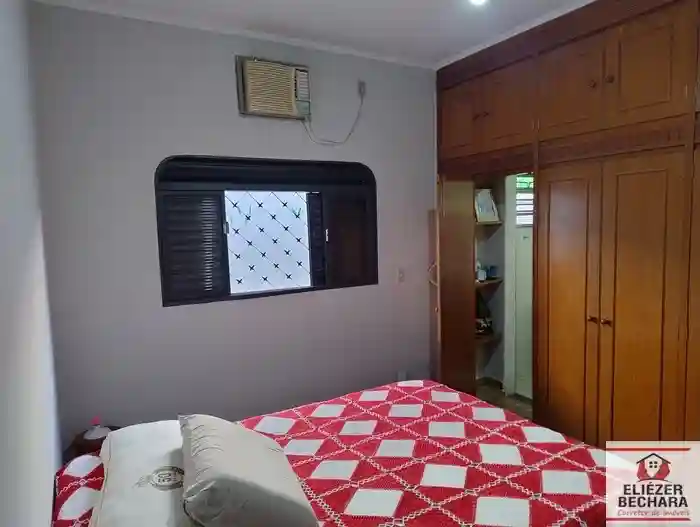 Casa com 3 quartos à venda, 200m² — foto 33 de 60