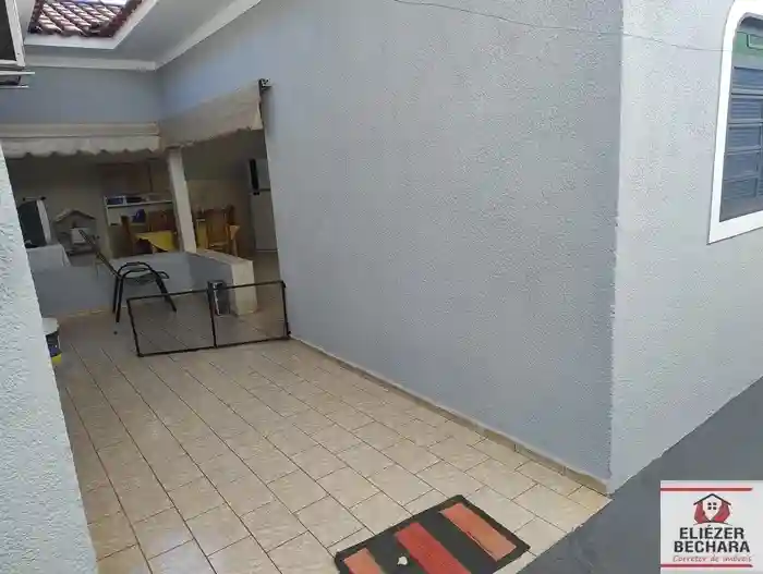 Casa com 3 quartos à venda, 200m² — foto 9 de 60