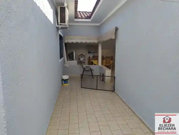 Casa com 3 quartos à venda, 200m² — foto 8 de 60